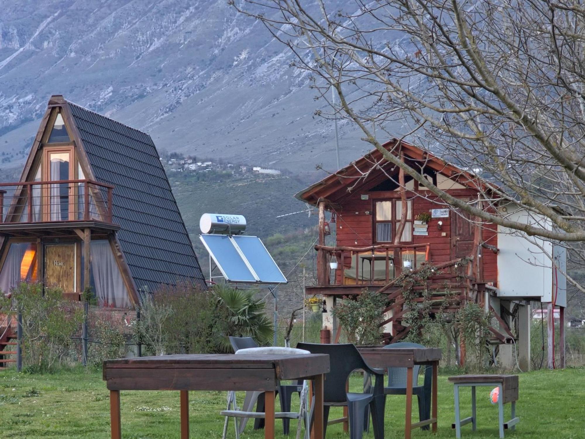 Отель Life On The Farm Nepravishte Экстерьер фото